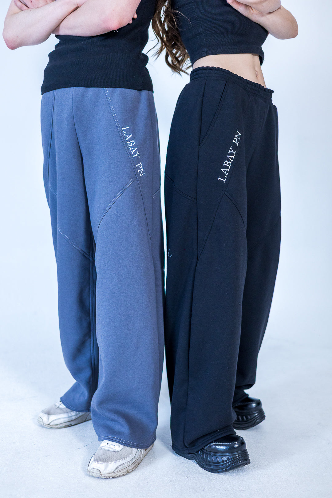0032// JOGGINGHOSEN