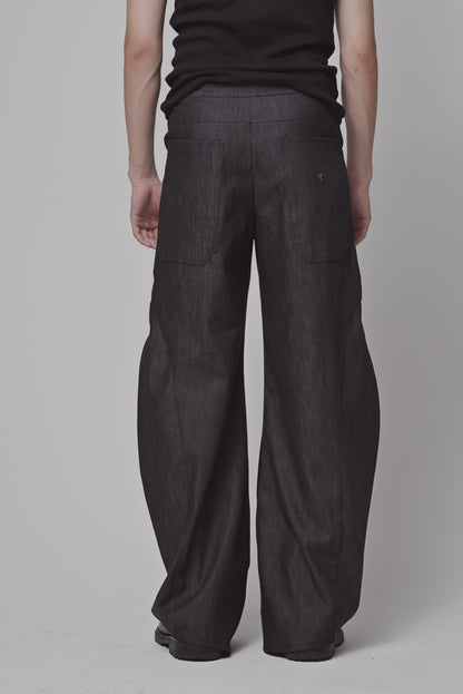 Baggy Jeanshose, von LabayPN, Ansicht von Hinten